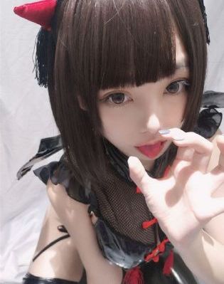 丁香五月婷婷中文_BD国语电影完整版